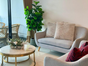 Resort-Style Apartment near Harbour Town